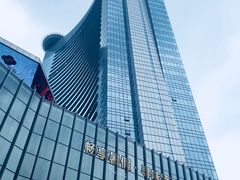 -罗浮宫国际家居总部大厦