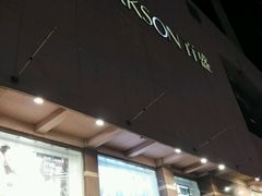 -百盛(中山路店)