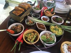 -DiAtas by Art Cafe Bumbu Bali