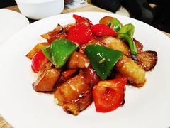 地三鲜-上关雪東北菜(中房金谊店)
