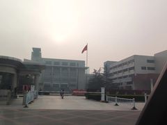 -闫家驴肉老店(华电一校店)