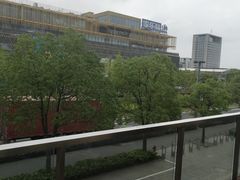 -新田360广场(上海华侨城店)