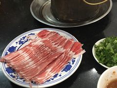 -洪运轩饭庄(北纬路店)