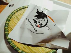 一口香肉夹馍-白起肉夹馍
