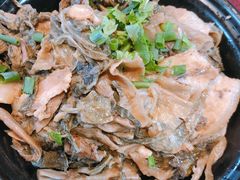 梅菜干煲-园林美食城·本土农家菜(杨和镇店)