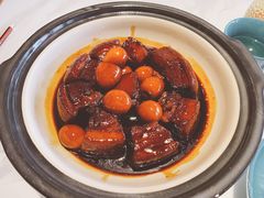 叶氏招牌红烧肉-荷塘秋月·本帮江浙菜(国权路店)