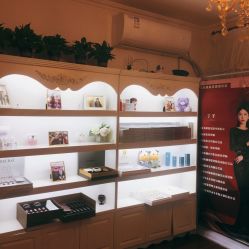 -美肤盾祛痘·问题肌头疗管理中心