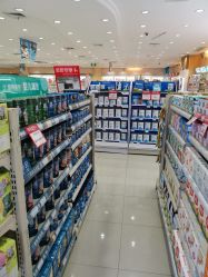 -爱婴室(上海嘉定罗宾森广场店)