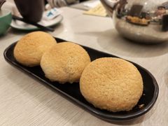 酥皮焗叉烧包-添好运点心专门店(深水埗店)