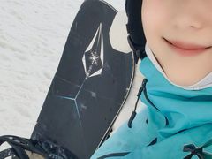 -乔波室内滑雪场