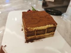 -必胜客(兰州国贸店)