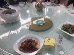 -岭下农庄·农家菜·野生大头鱼·公司团建(福永凤凰山店)