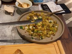 -渔语鱼新川菜Bistro(万象天地店)