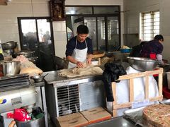 自助取餐区-昆艺糕团