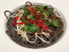 -珍宝轩海鲜火锅(碧湖大厦店)