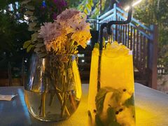 -拾光音乐餐酒吧(告庄星光夜市店)