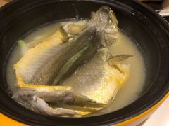 百秒黄花鱼-莆田餐厅PUTIEN(深圳湾万象城家宴店)