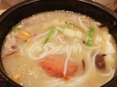 -云味馆过桥米线(皇庭广场店)