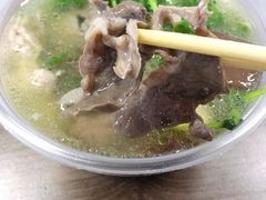 -三身人金新肠粉(丹霞店)