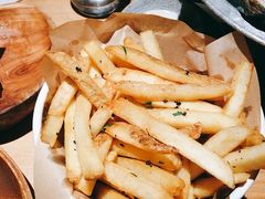 -Osteria Garden 生蚝花园餐厅(原进贤路店)