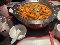-胖哥俩肉蟹煲(济南世茂国际广场店)