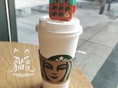 -星巴克(前滩世贸中心店)