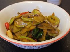 -丁里羊肉小镇(天鹅湖总店)