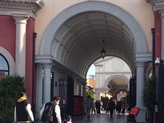 -佛罗伦萨小镇广佛名品奥特莱斯(疏港路店)