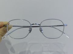 -罗伯特眼镜·蔡司官方授权(罗湖国贸店)