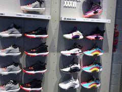 -NIKE品牌体验店(金源新燕莎店)