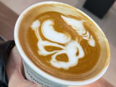 黄油日晒拿铁-Manner Coffee(芮欧百货店)