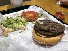 -The Habit Burger Grill 哈比特汉堡(爱琴海店)