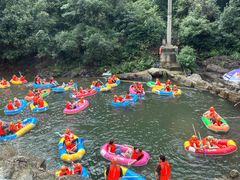-安吉龙王山峡谷漂流