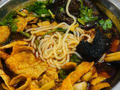 -柳州肥姨妈大骨螺蛳粉(江宁万达店)