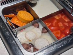 -海底捞火锅鲜切牛肉主题店(长寿路店)