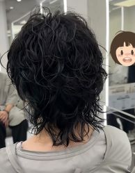 -十六番发型师事务所
