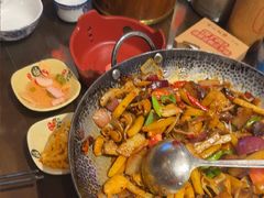 -富正毅三下锅·湘西韵味(天门山索道店)