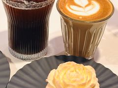 -潮一不贰·法式甜品·生日蛋糕·西式简餐(外滩店)