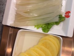 -七欣天香辣蟹火锅(闵行浦江欢乐颂店)