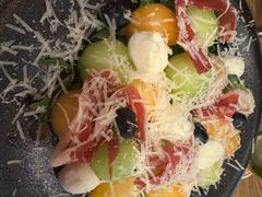 -半吨 Halfton&Friends(车公庙店)