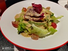 -辣尚瘾·烤鱼·新川菜(牡丹园直营店)