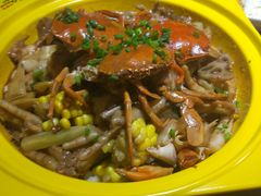 -多嘴肉蟹煲(华联店)