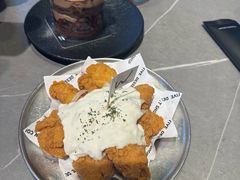 -W COLLECTIVE  DESSERT SHOP