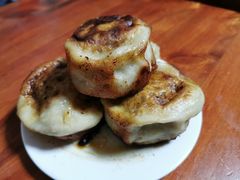 -宝瑞门钉肉饼店