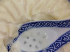 -广信牛奶甜品世家(台东店)