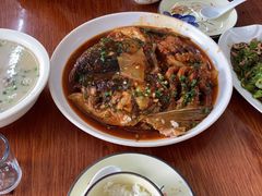 -胡子饮食店