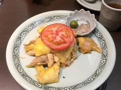 越式盐焗麻油鸡-大头虾越式风味餐厅(光明广场店)
