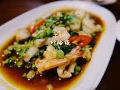 -Dang restaurant (patong phuket)