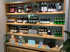 零售区-雕刻时光咖啡馆(南院门店)