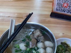 -潘先生牛杂煲·客家小碗菜(兰花路店)